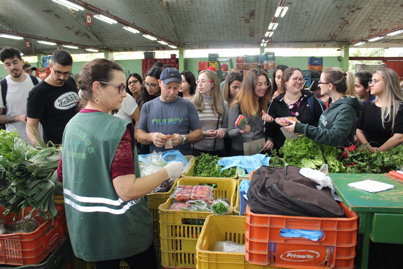 Alunos da Unilasalle visitaram a Ceasa