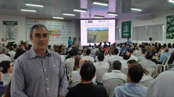 Diretor  participa de Fórum na 19ª Expoagro